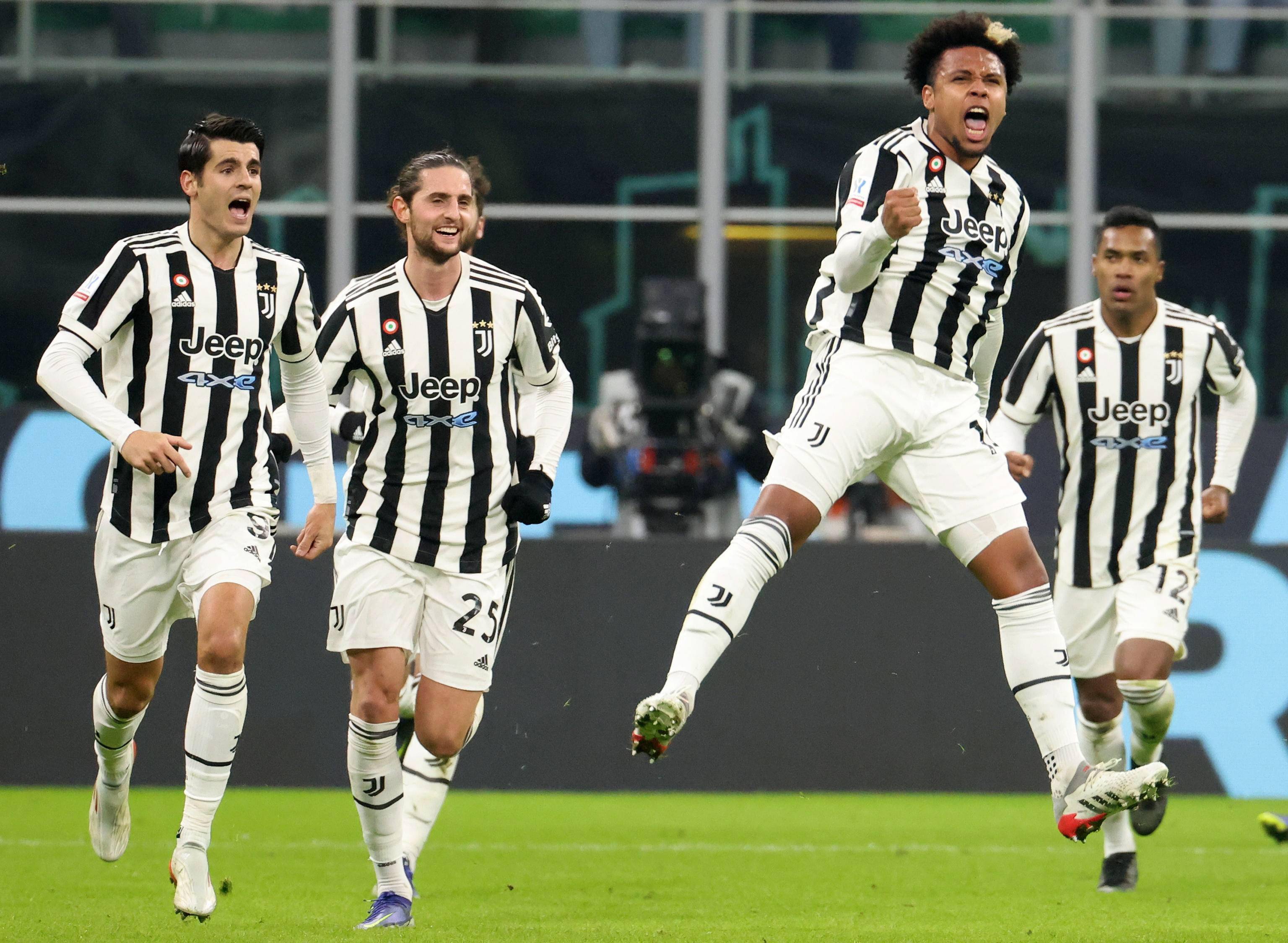 RNG公布教练组调整方案 新赛季目标明确