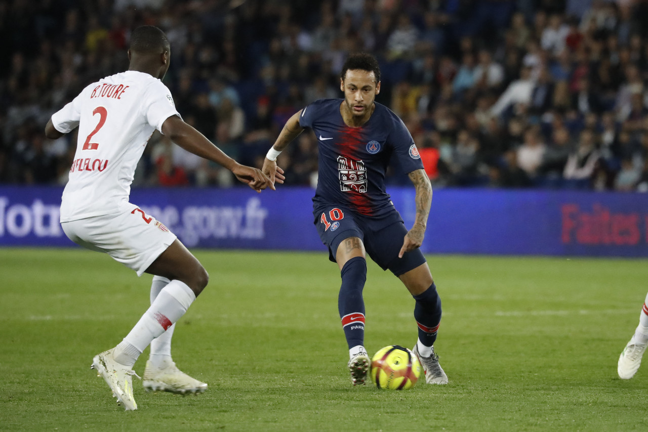 《魔域》来真的！4000万点魔石全民瓜分，年终更新福利拉满