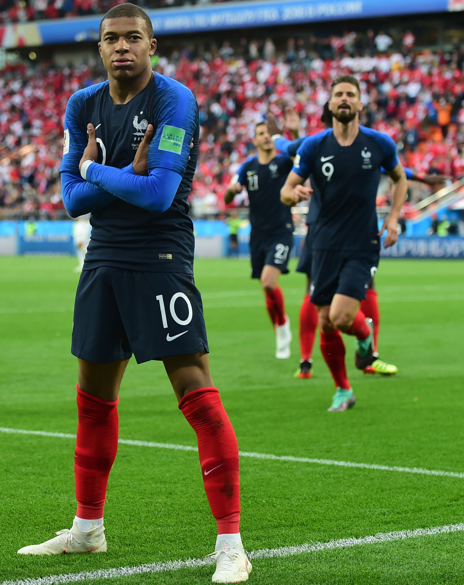 [NBA]里萨谢：特雷-杨是我的兄弟 希望他一切都好