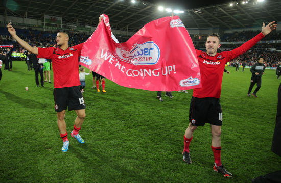 库里31+7+7勇士战胜雄鹿，巴特勒21+5字母哥34+10+5