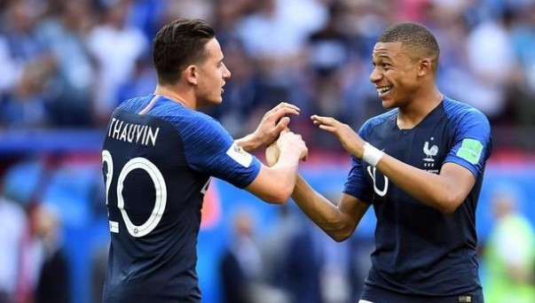 湖人112-124大败国王，东契奇累垮，詹皇走人倒计时，未来已属东契奇