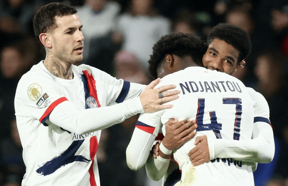 三杀狼队，暖阳击杀榜上升到第二名，WB终结狼队五连胜，拿下S组首胜！